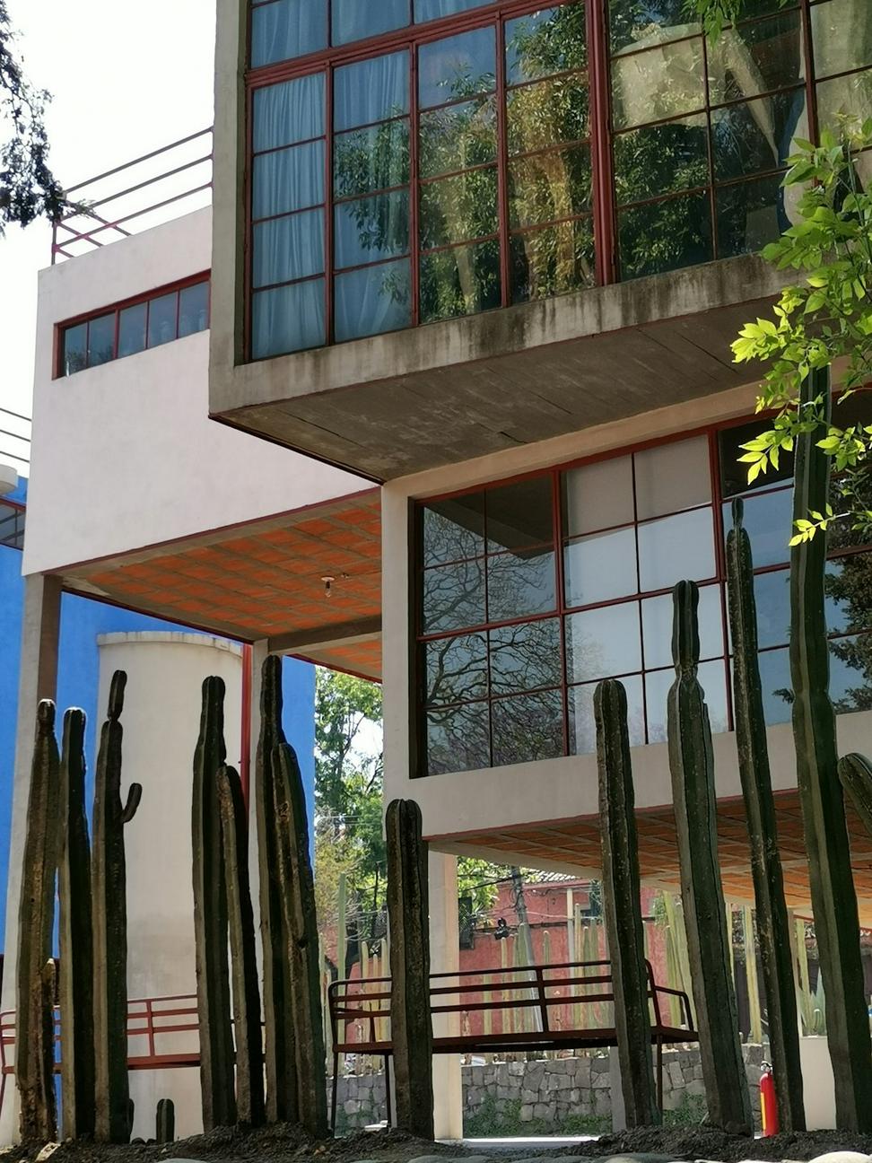 Lakeview Residence
